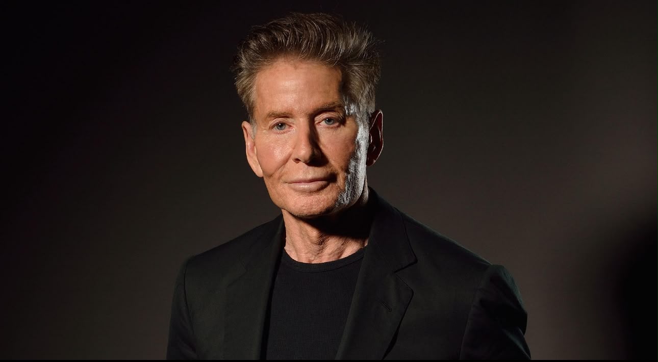 Calvin Klein: The Iconic American Fashion Brand Redefining Modern Style